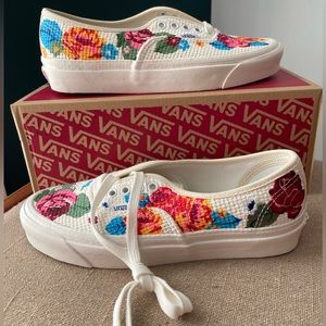 VANS Anaheim Factory Cross Stitch 44 DX